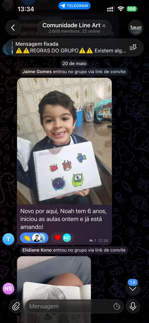 Professor respondendo a dúvida de um aluno(a) no grupo da turma