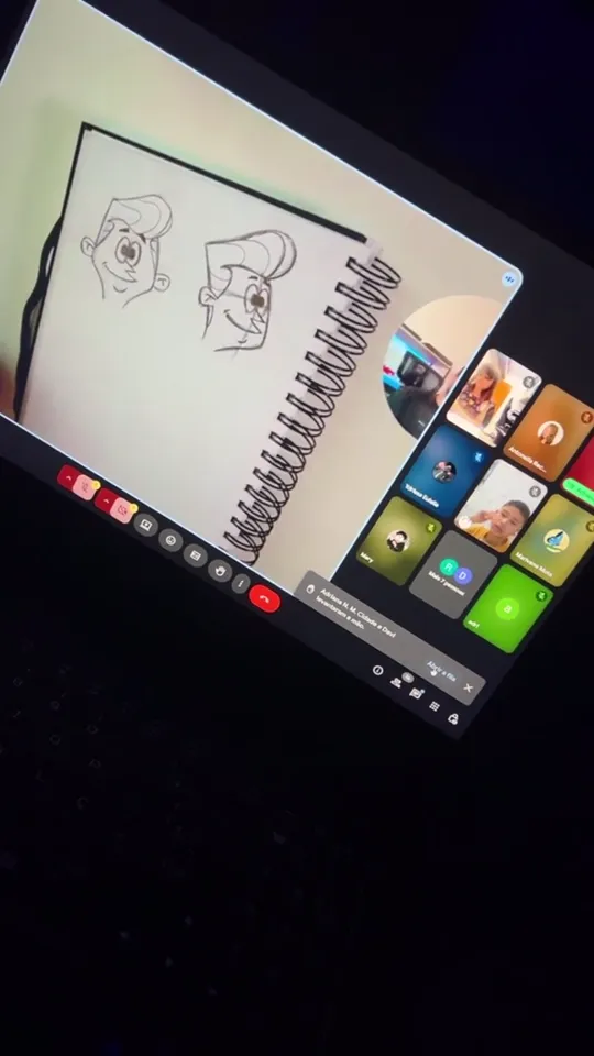 Esboço de personagem em andamento durante a aula ao vivo